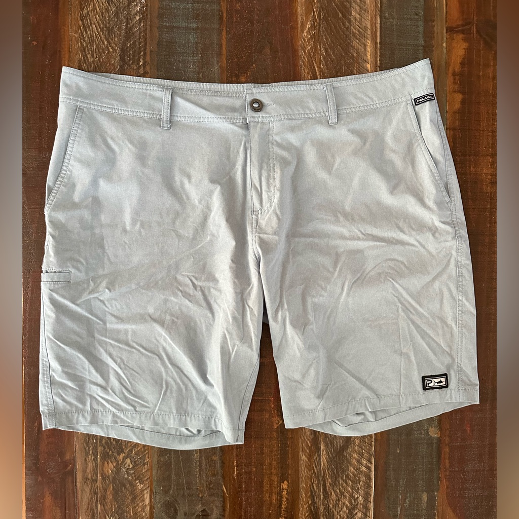 Pelagic Men’s 44 Deep Sea Hybrid Short Gray Fishing Stretch Off Shore